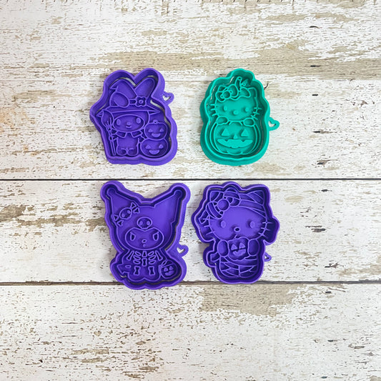 SET DE CORTADORES Y MARCADORES - HELLO KITTY HALLOWEEN D4