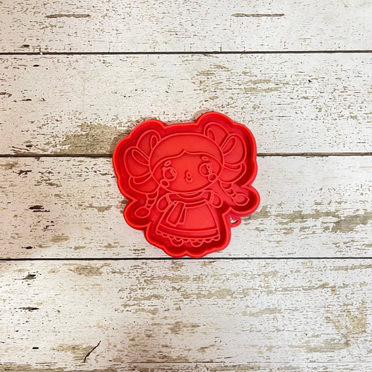 CORTADOR Y MARCADOR - MUÑECA LELE D2